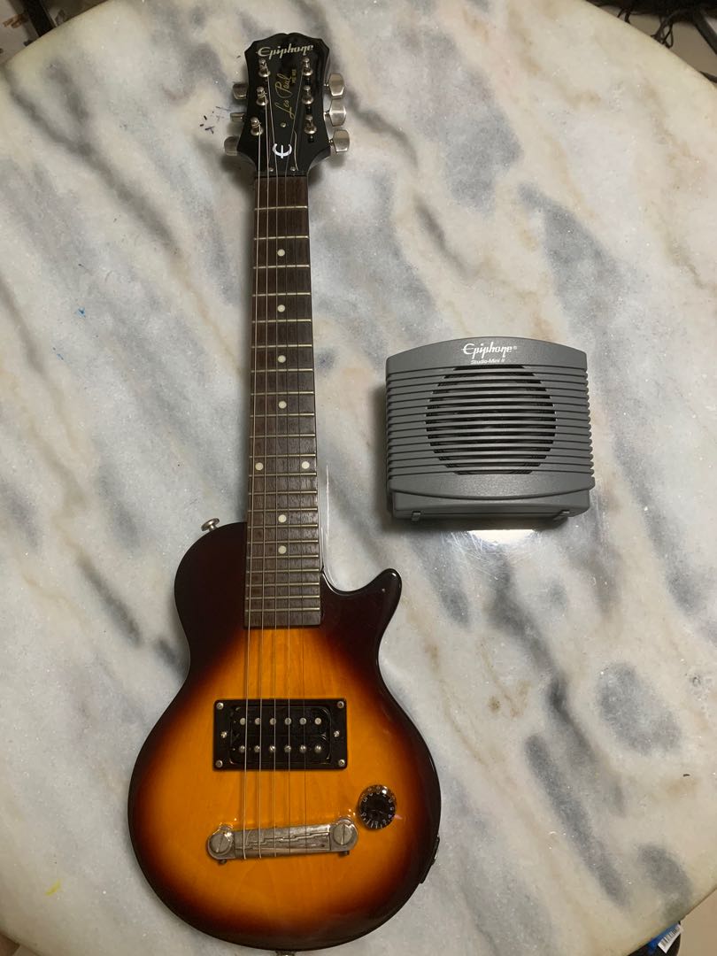 Les paul pee sale wee