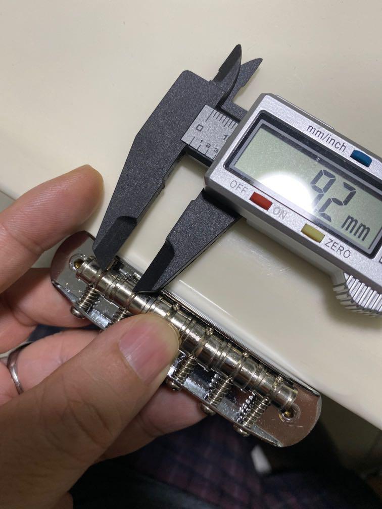 Fender JagStang Solid Bridge Genuine, Hobbies & Toys, Music & Media