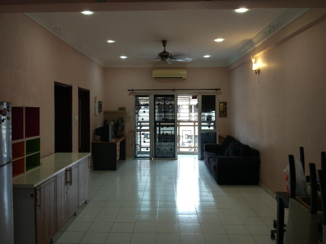 (Fully Furnished + Balcony) Sri Manja Square Petaling Jaya, Property