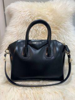 Givenchy Antigona Handbag Medium