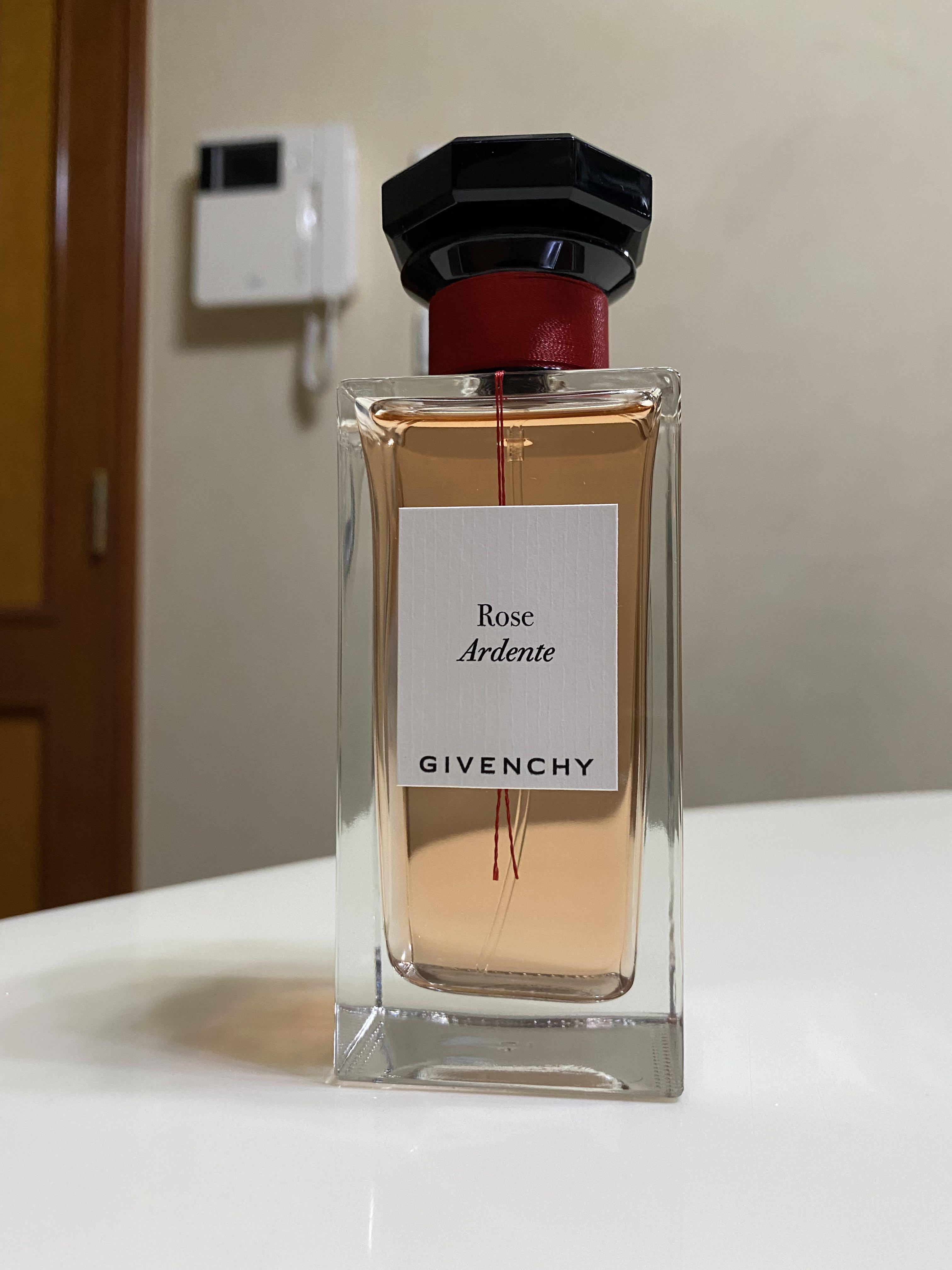 Rose online ardente givenchy