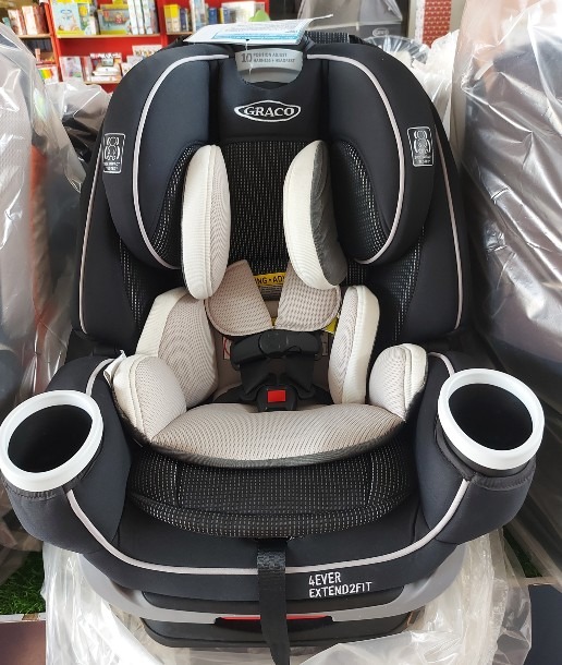 Graco 4ever Extend2fit Convertible All in One Car Seat for newborn