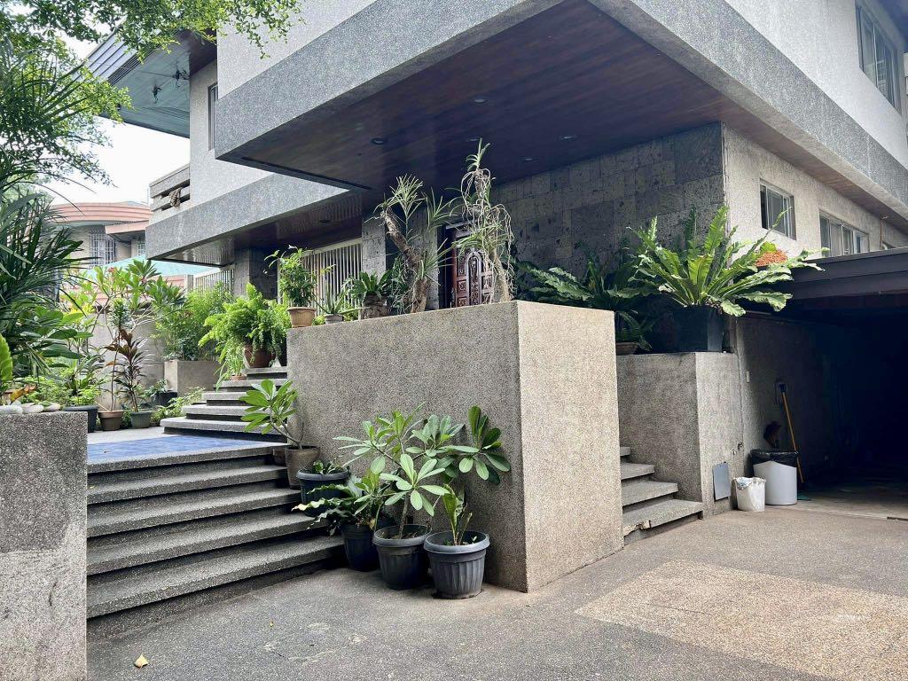 Tierra Pura house for sale near Miranila Ayala Heights Mira Nila