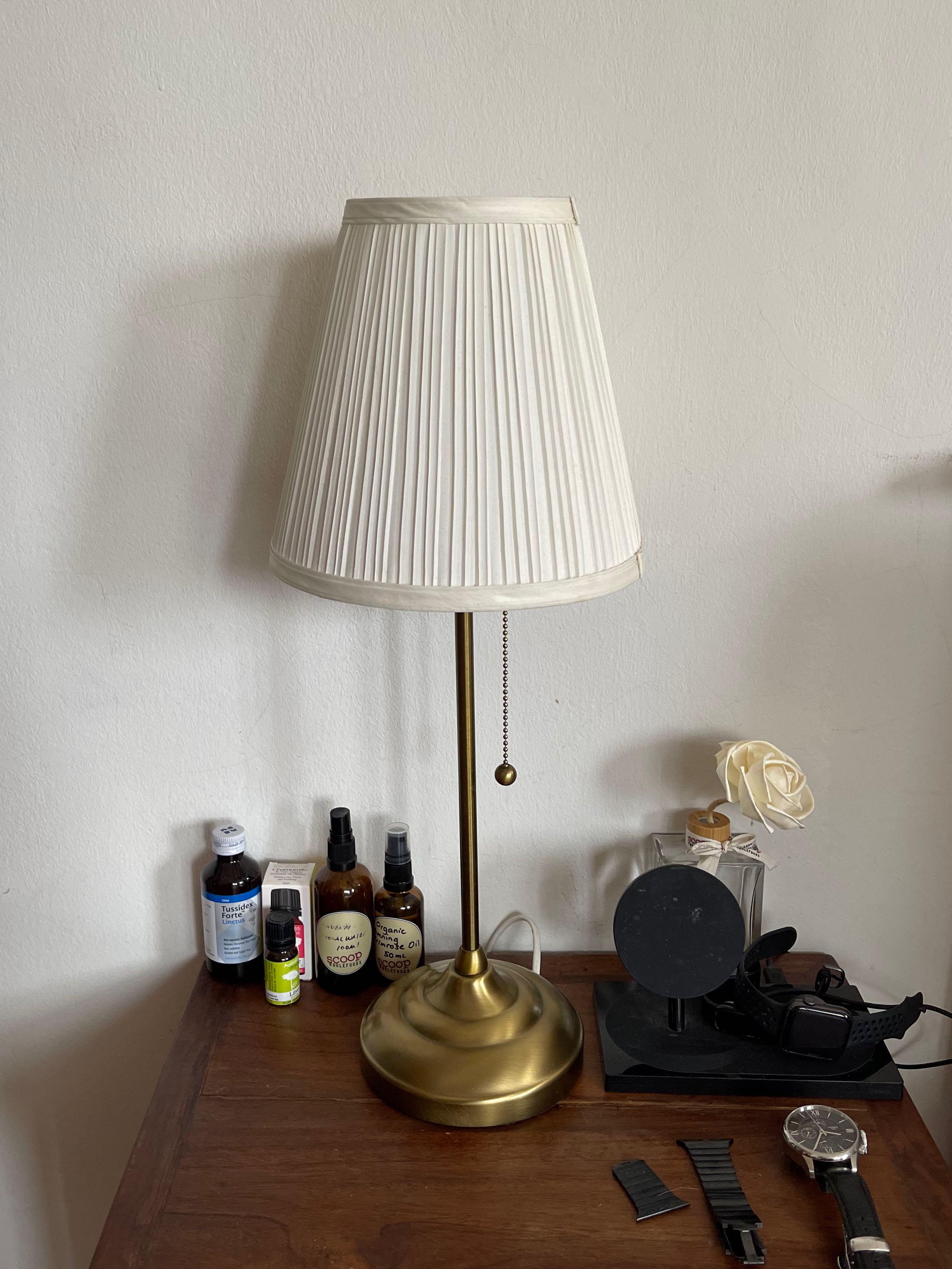 ÅRSTID Table lamp with LED bulb, brass, white - IKEA