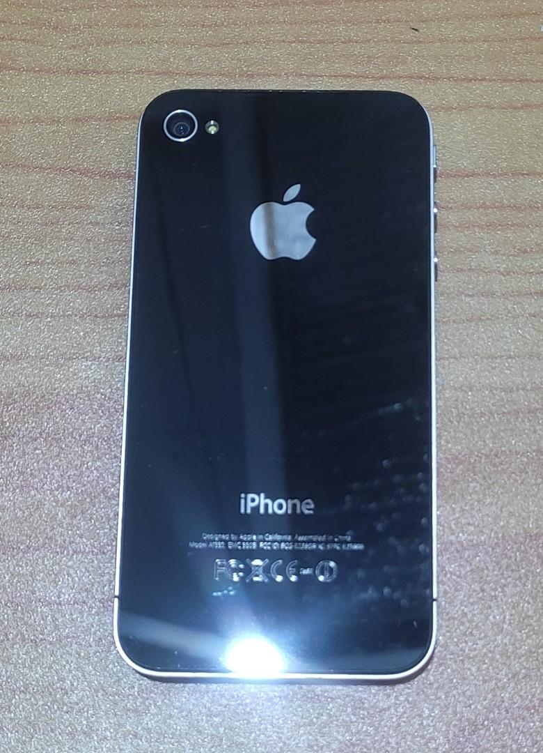 Iphone 4 (Category: Others) located in Quezon. Submitted by bynow (Listing ID 1177885777, Image 2). Description: - Bought from US - Sim lock Add for shipping fee pm for inquiries..