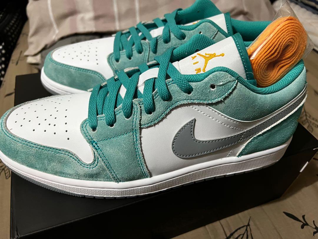 Jordan 1 Low New Emerald Men s Fashion Footwear Sneakers on