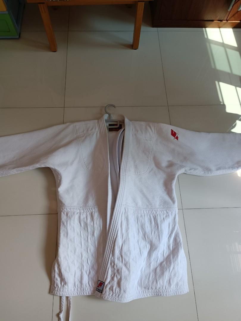 Judo Gi (Size 2/3), Sports Equipment, Other Sports Equipment and Supplies on Carousell