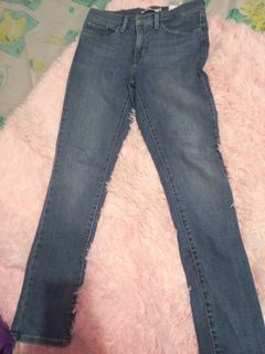 (Category: ) located in . Submitted by jaspaaaa (Listing ID 1177964467, Image 1). Description: .