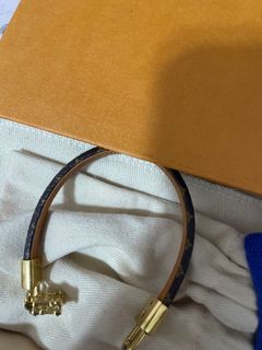 (Category: ) located in . Submitted by idkdidkdid (Listing ID 1178016776, Image 1). Description: .