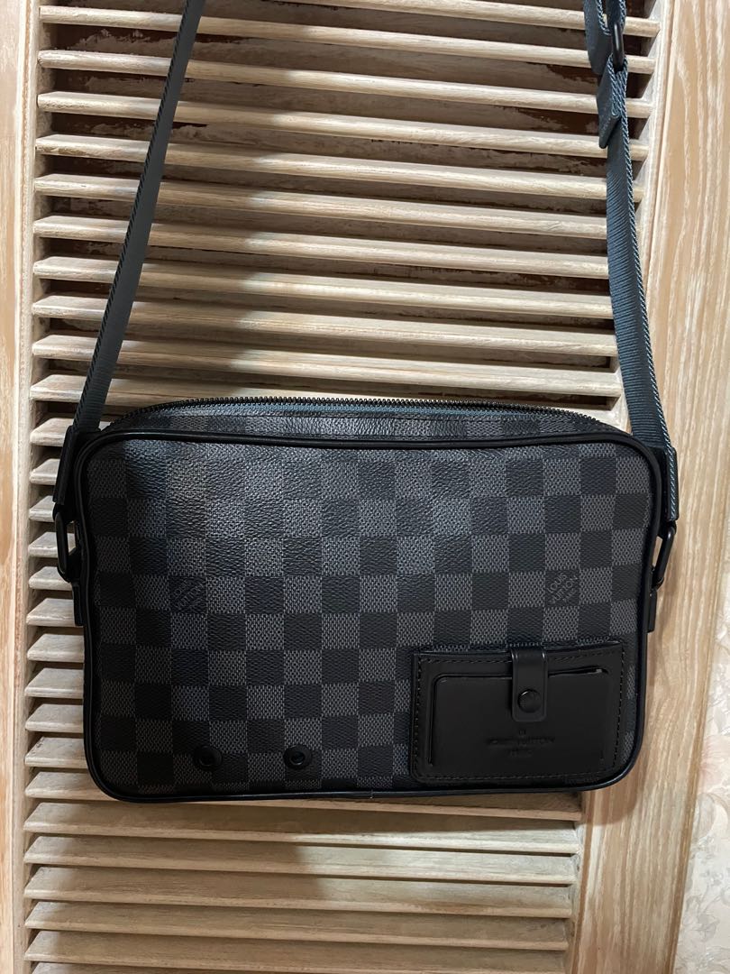 Louis Vuitton LV N40188 Alpha 塗層棋盤格帆布拉鍊斜背郵差包, 名牌