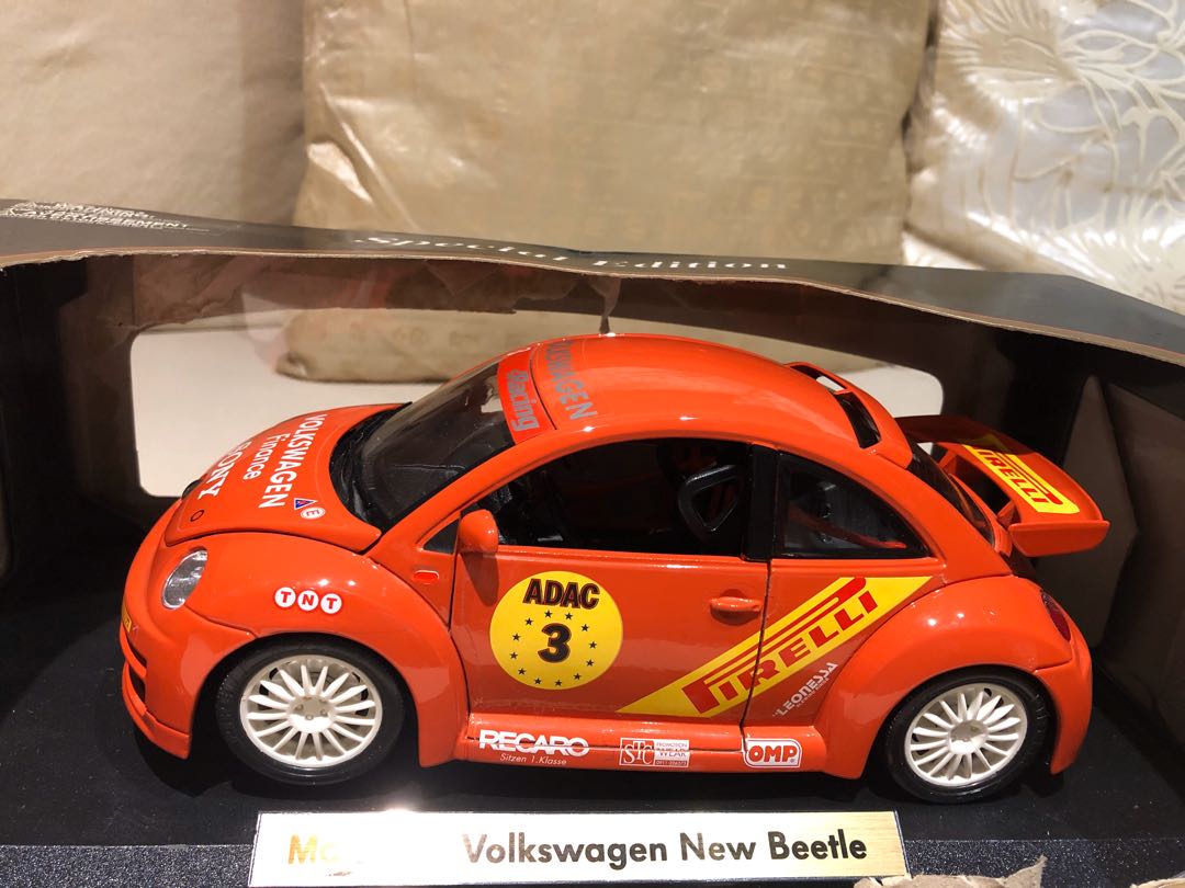Burago 1/18 Volkswagen New Beetle Cup 2000, Orange, état Correct En Boîte