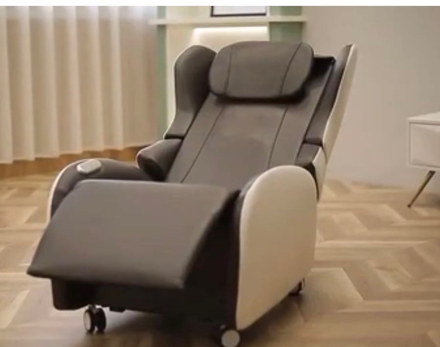 Massage lazy boy best sale chair