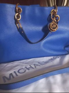 (Category: ) located in . Submitted by springcleanqueen92 (Listing ID 1177938479, Image 1). Description: .