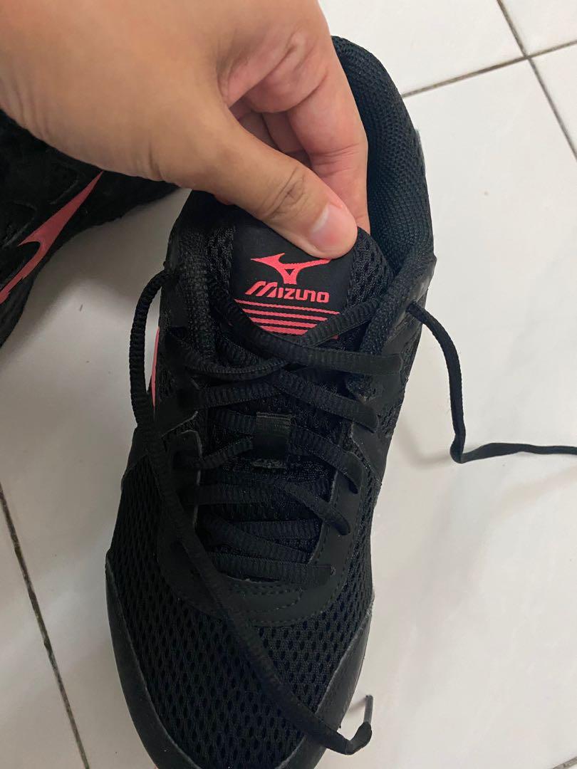 Mizuno 38 deals
