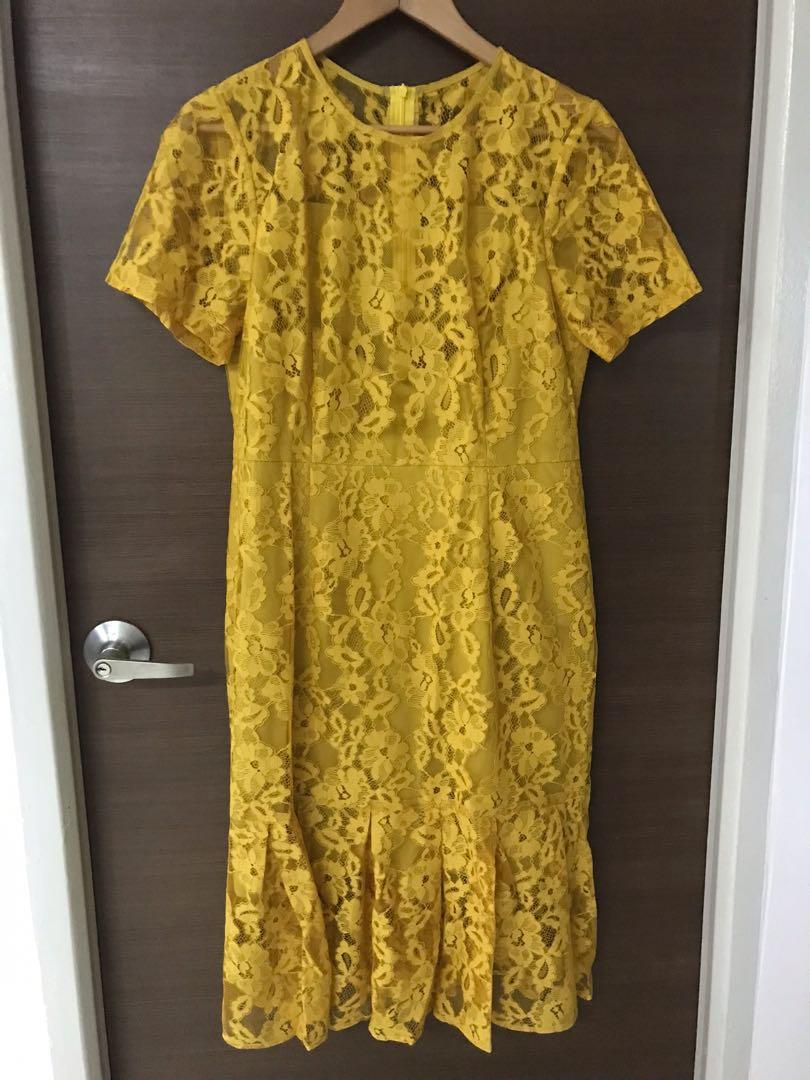 Mustard Yellow Long Lace Dress, Women's Fashion, Dresses & Sets ...