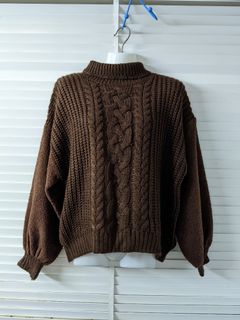 (Category: ) located in . Submitted by Naa_wardrobe (Listing ID 1177962582, Image 1). Description: .
