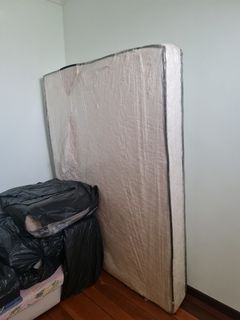 (Category: ) located in . Submitted by kjay77 (Listing ID 1177926642, Image 1). Description: .