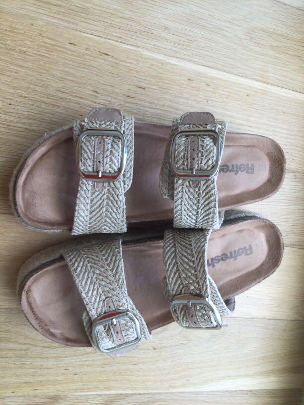 Refresh sandals cheap