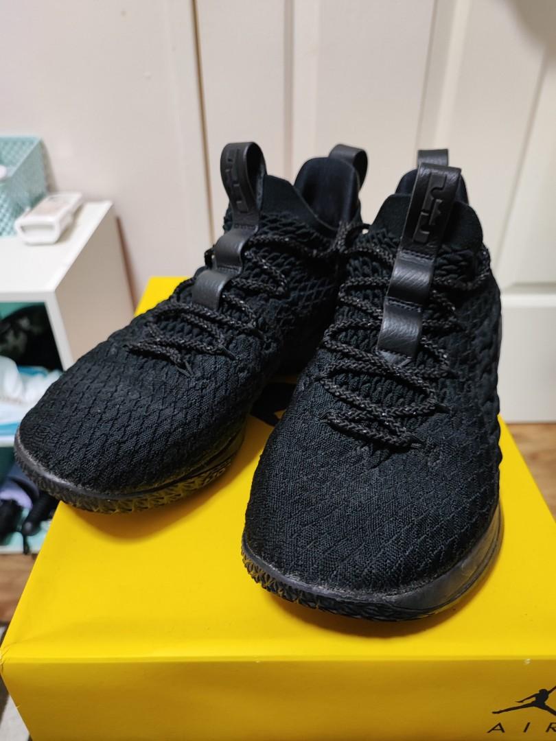 Lebron xv low triple outlet black
