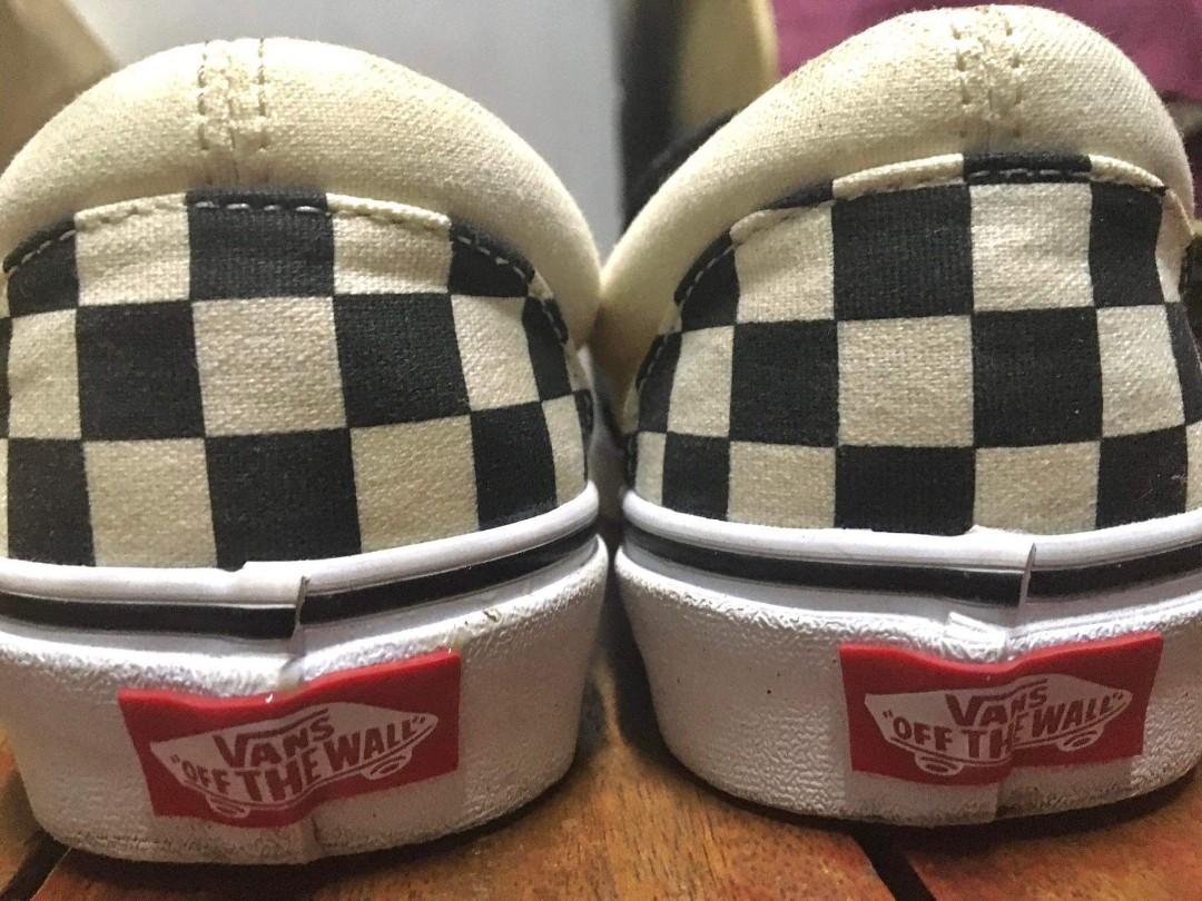 Real vs fake checkered store vans