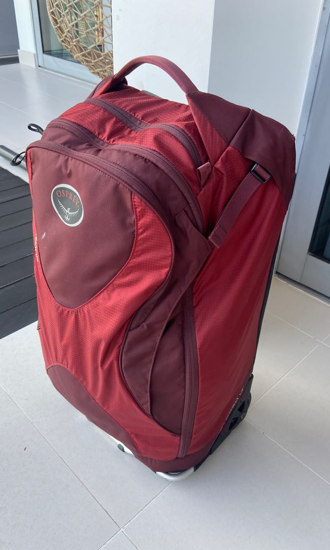 Osprey Ozone Wheeled CarryOn 42L/55cm, Hobbies & Toys, Travel, Luggage