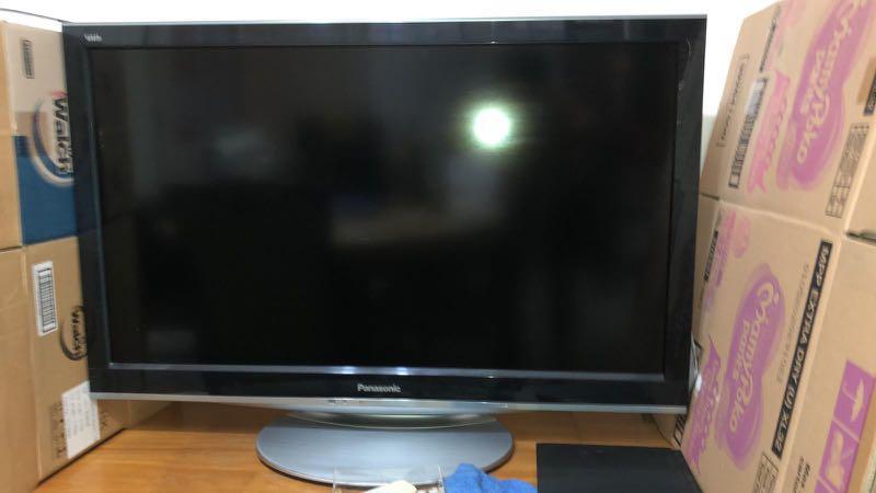 Panasonic 37 inch LCD TV, TV & Home Appliances, TV & Entertainment, TV ...