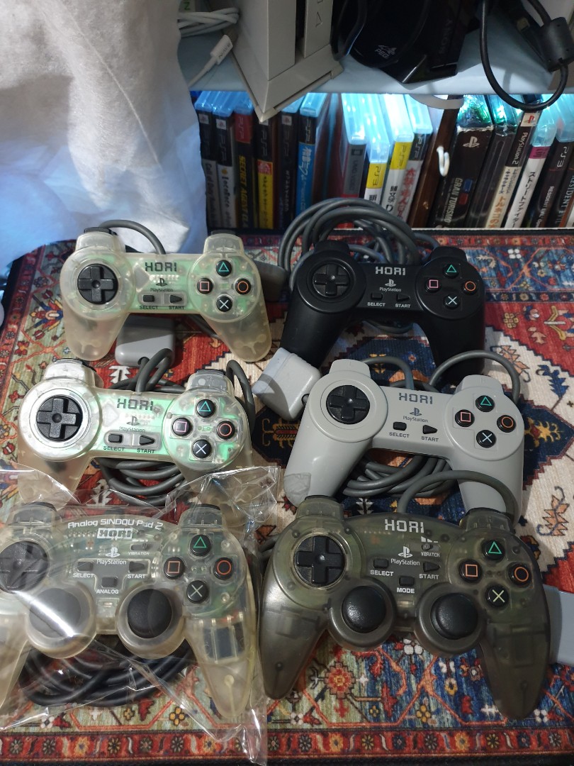 PS1 & 2 Hori controllers Playstation 1 & Playstation 2, Video Gaming ...