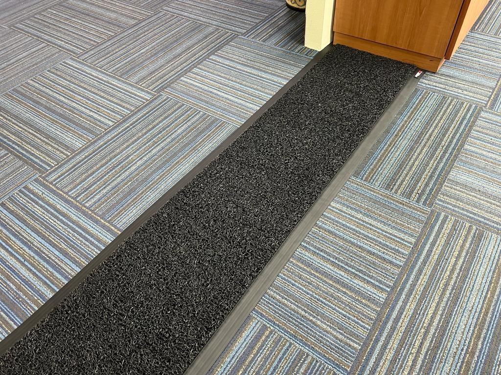 Pvc Coil Floor Mat with 2 sided Edge 13mm Thickness, Furniture & Home