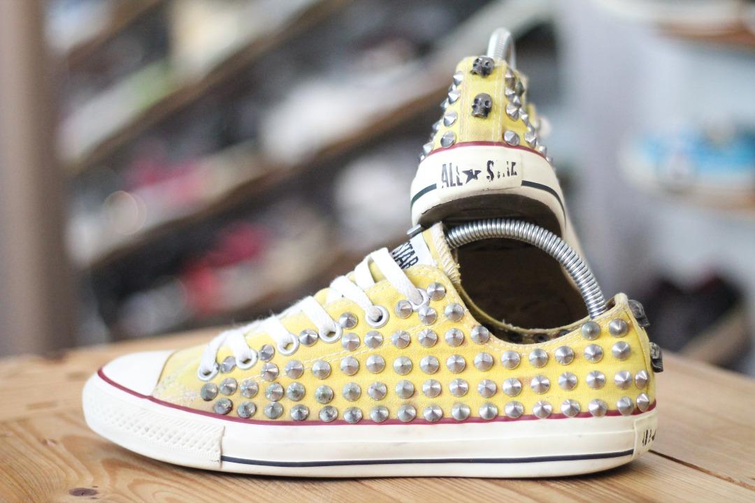 Converse shoes size 8 shop