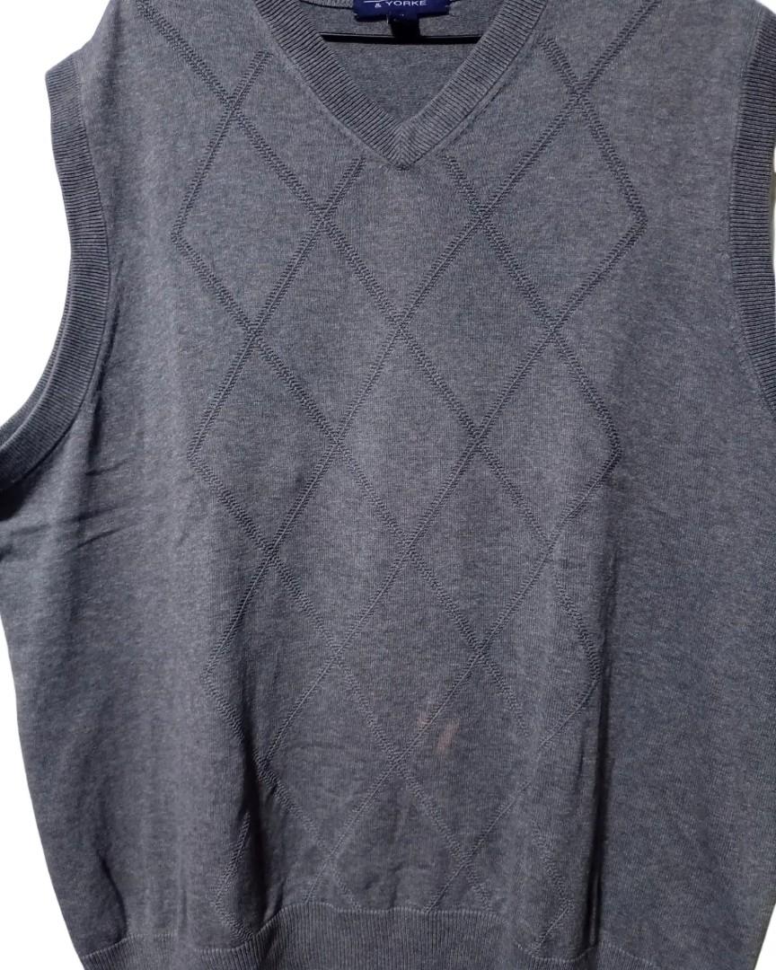 Roundtree and deals yorke vest
