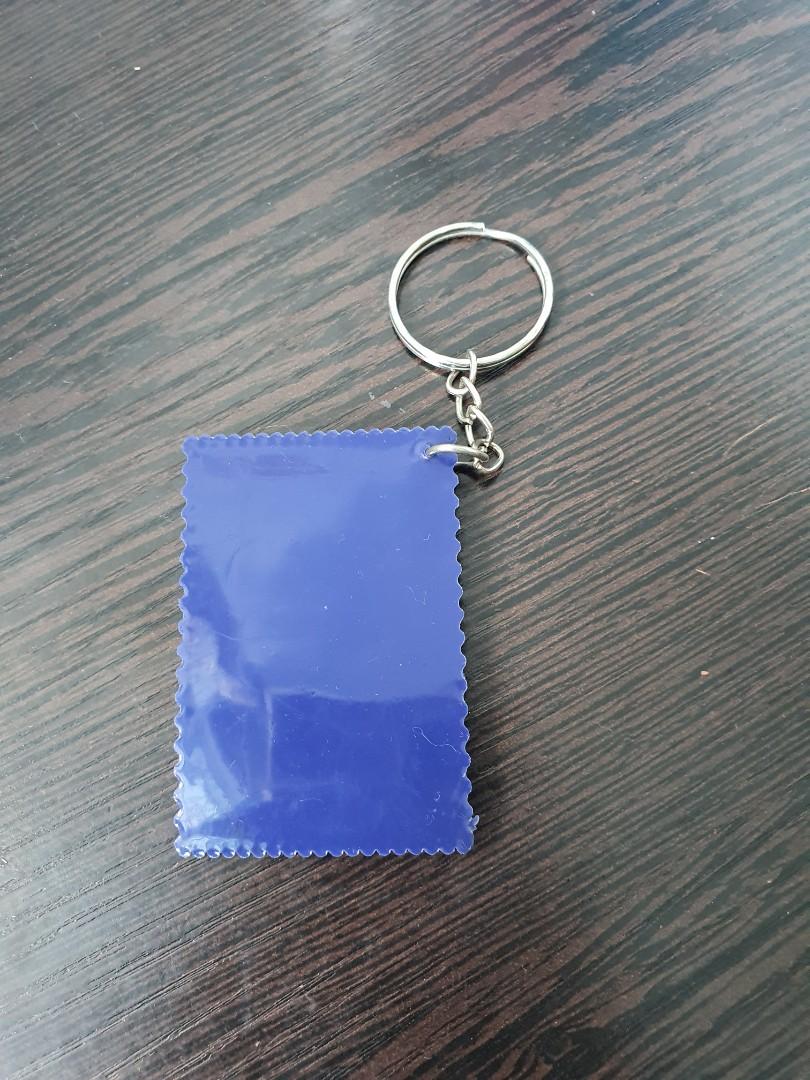 Singapore themed keychains, Hobbies & Toys, Stationery & Craft, Handmade Craft on Carousell