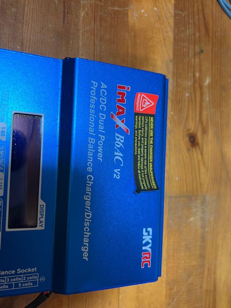 SkyRC imax B6AC V2, 興趣及遊戲, 玩具 & 遊戲類 - Carousell