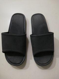 Slipper