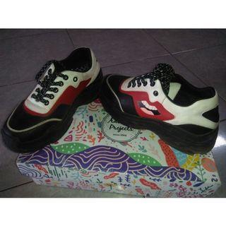 sneakers adorable projects
uk 39