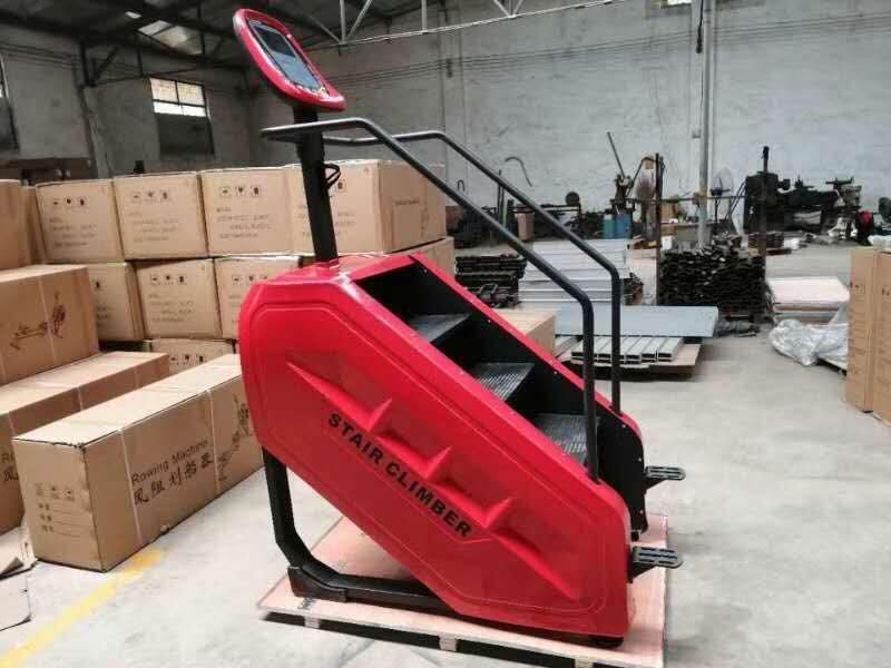 STAIR CLIMBER Gym Equipment (Category: Cardio & Fitness Machines) located in Quezon City. Submitted by buyandsellleverything (Listing ID 1177897153, Image 2). Description: STAIR CLIMBER Stair Climber 125,000 Display: time, speed, calories, grade Power supply voltage: 220V, pwoer supply mode: plug in Ultimate load: 150kg Product size: 1450*880*2240mm Packing size: 1370*960*1210mm Net weight / gross weight: 205kg / 255kg We have Shop in Quezon City