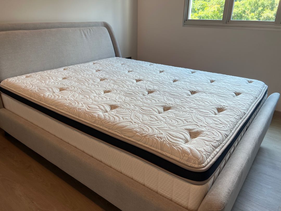 Tilam King, Premiere Series Queen sized mattress, Furniture & Home