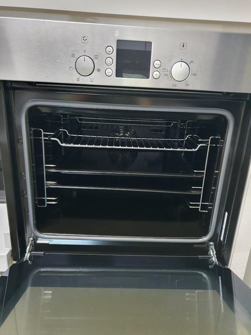Used Bosch Built in oven