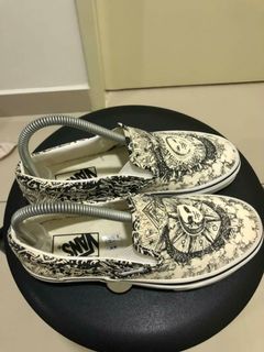 (Category: ) located in . Submitted by harmoniespreloved (Listing ID 1178018005, Image 1). Description: .