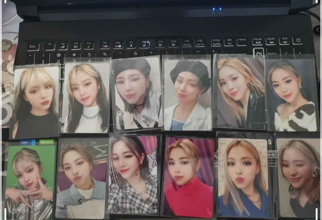 ITZY No Bad Days Monthly Kit December Official Photocard