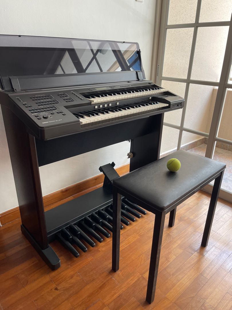 Yamaha Electone EL-27 and Stool