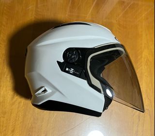 （分類：）位於 。 由 charliesix 提交（商品編號 1177984985，圖片 1）。簡介： 。