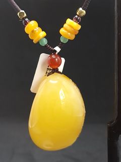 (Category: ) located in . Submitted by Natural_Amber_Jewelry (Listing ID 1178168232, Image 1). Description: .