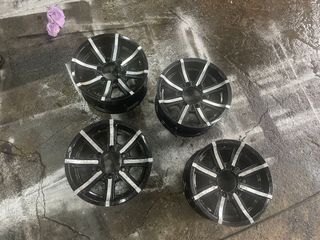 （分類：）位於 。 由 alexbaysonr 提交（商品編號 1178095696，圖片 1）。簡介： 。
