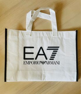 （分類：）位於 。 由 meowmeow_w 提交（商品編號 1178158193，圖片 1）。簡介： 。