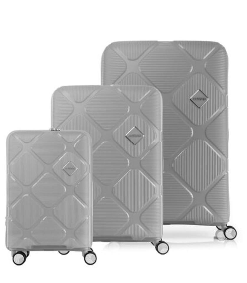 American Tourister Luggage (Medium Large) Instagon Spinner, Hobbies