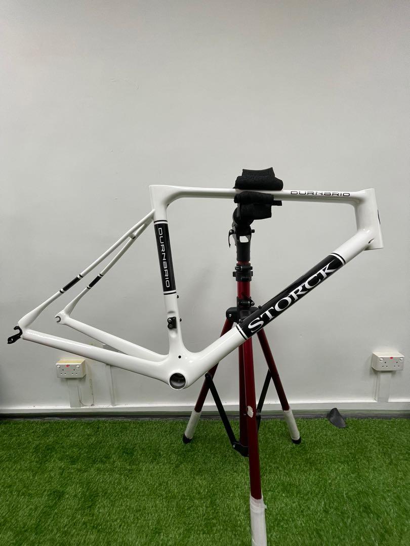 cny sale Brand new Storck durnario comp g1 frameset gloss white black frameset size L 52cm can achieve 6.6kg super lightweight carbon road bike