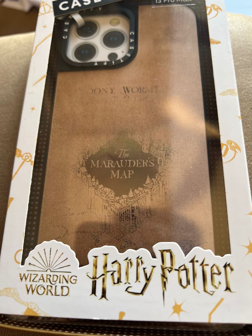 Casetify Harry Potter Colab lenticular iPhone 13 pro max, Mobile Phones