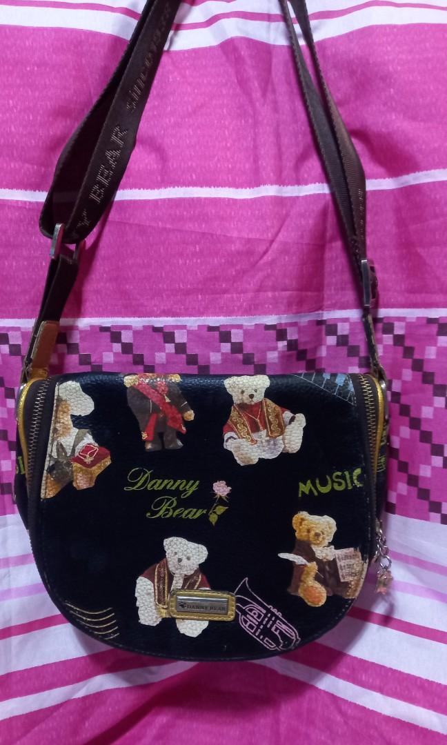 Danny bear shop sling bag