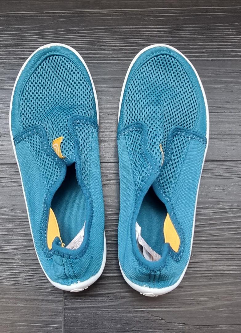 Decathlon kids climbing store shoes