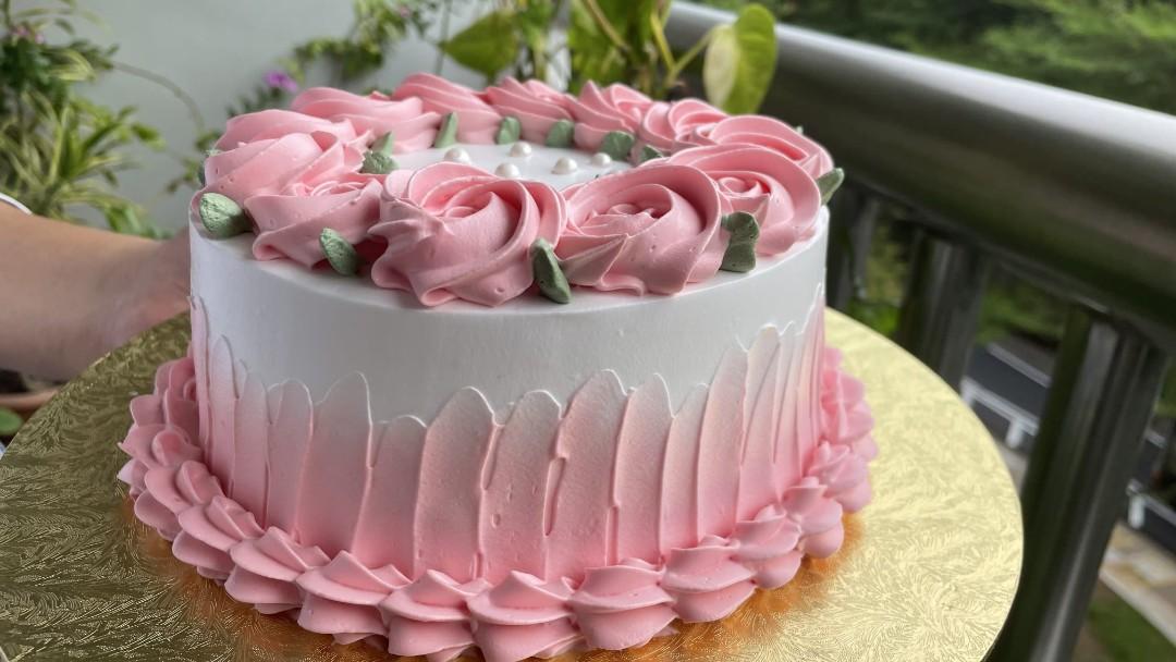 Eggless cakes, Food & Drinks, Homemade Bakes on Carousell